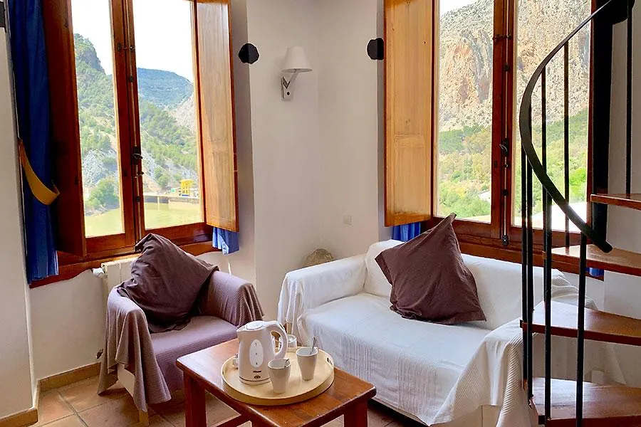 Hotel Complejo Turistico La Garganta El Chorro 3*,