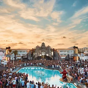 Ushuaia Ibiza - Adults Only - Club Entrance Included מלון פלאייה דן בוסה